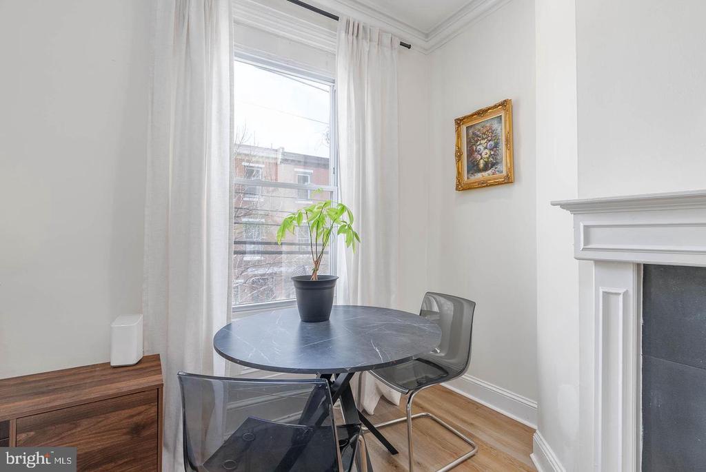 558 N 16TH STREET Unit: 3