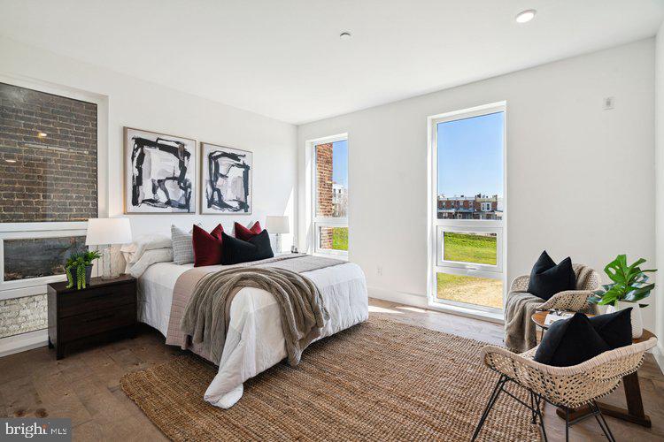 1501 N 31ST STREET Unit: PH13