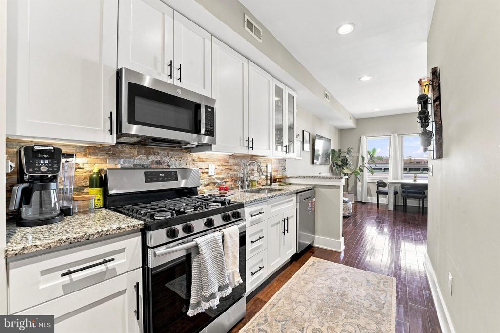 929 N 2ND STREET Unit: 3