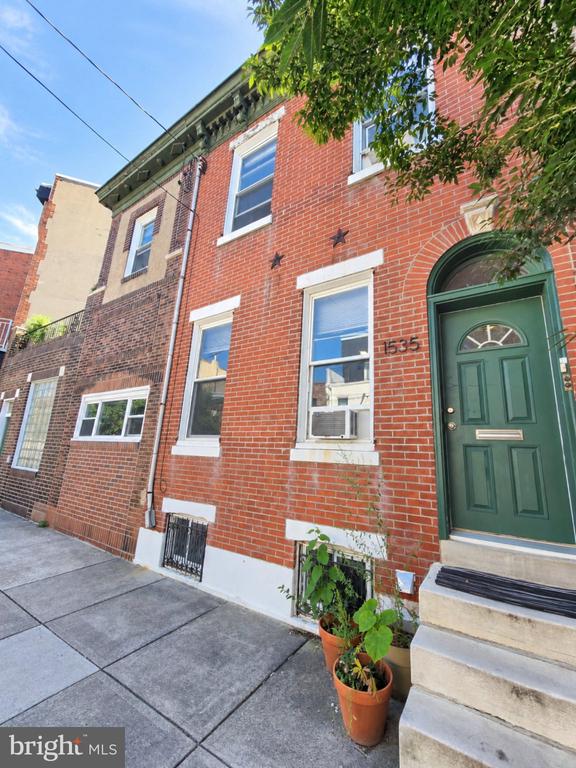 1531 S 12TH STREET Unit: 1