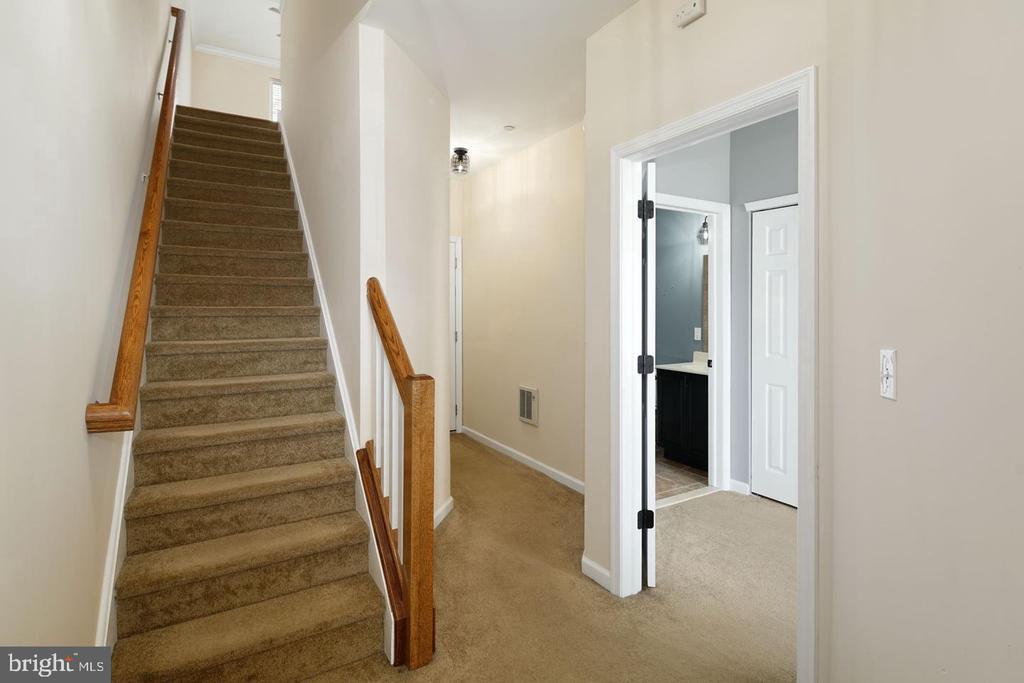 3124 W MASTER STREET