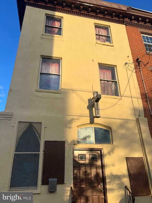 1243 S 17TH STREET