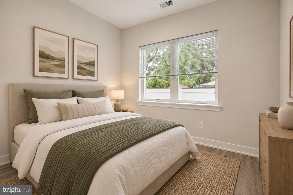 6144 GERMANTOWN AVENUE Unit: C03