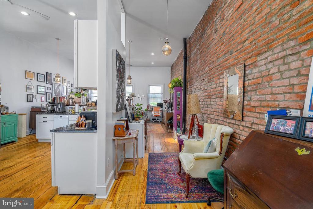 519 S 5TH STREET