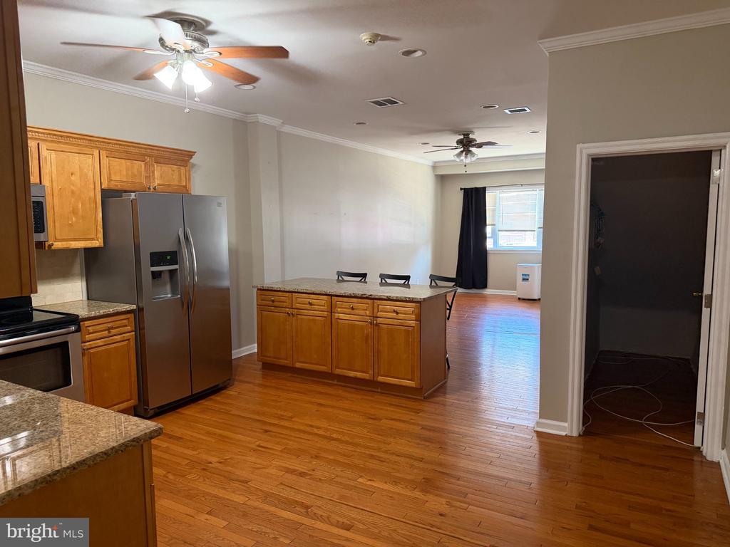 2516 S BROAD STREET Unit: 1F