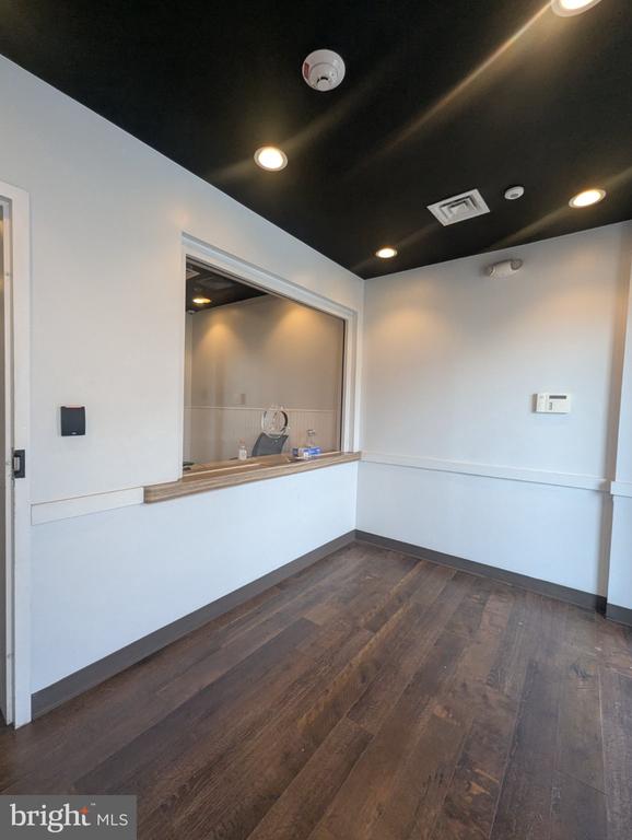 1125-27 E PASSYUNK AVENUE