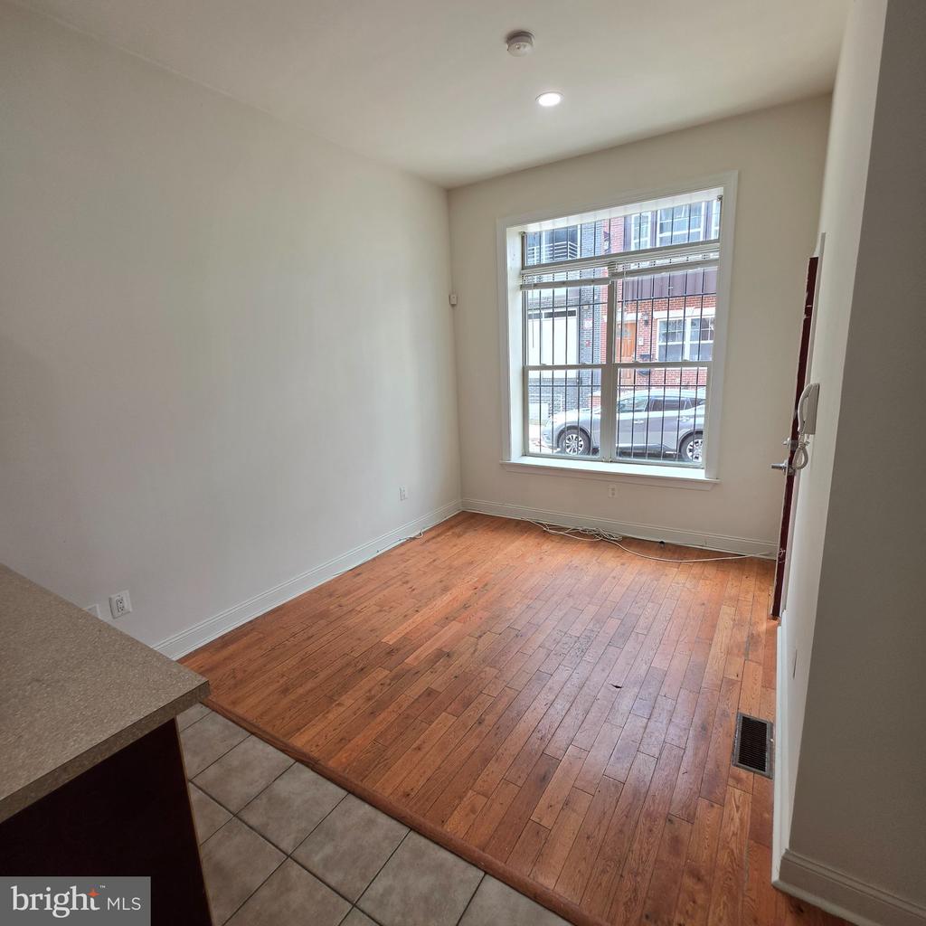 1951 N GRATZ STREET