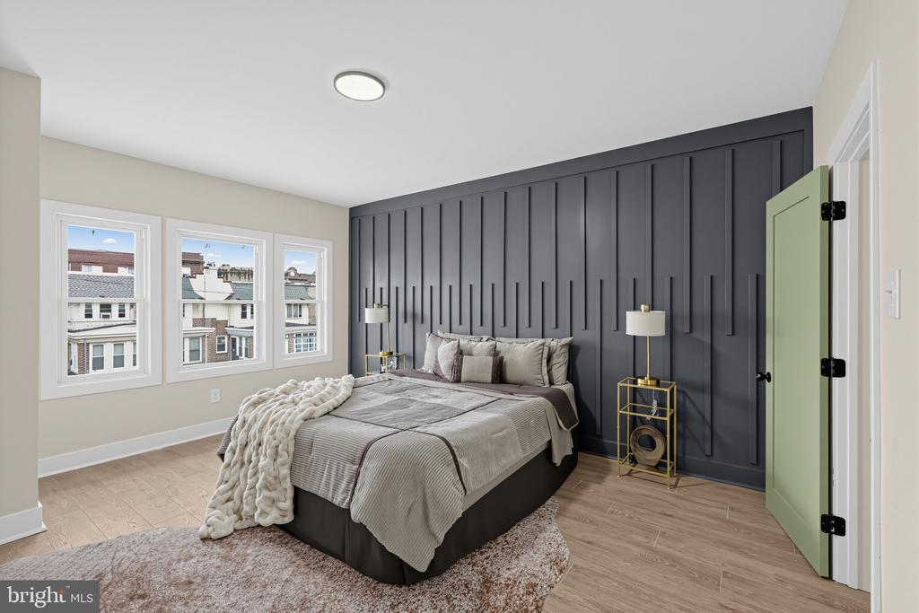248 S SAINT BERNARD STREET