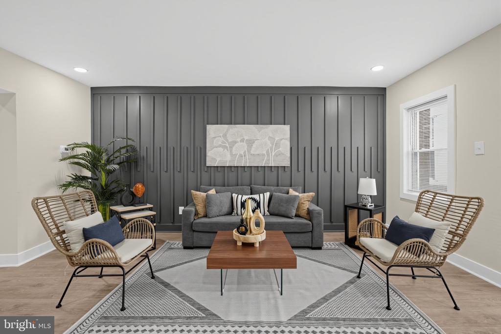 248 S SAINT BERNARD STREET
