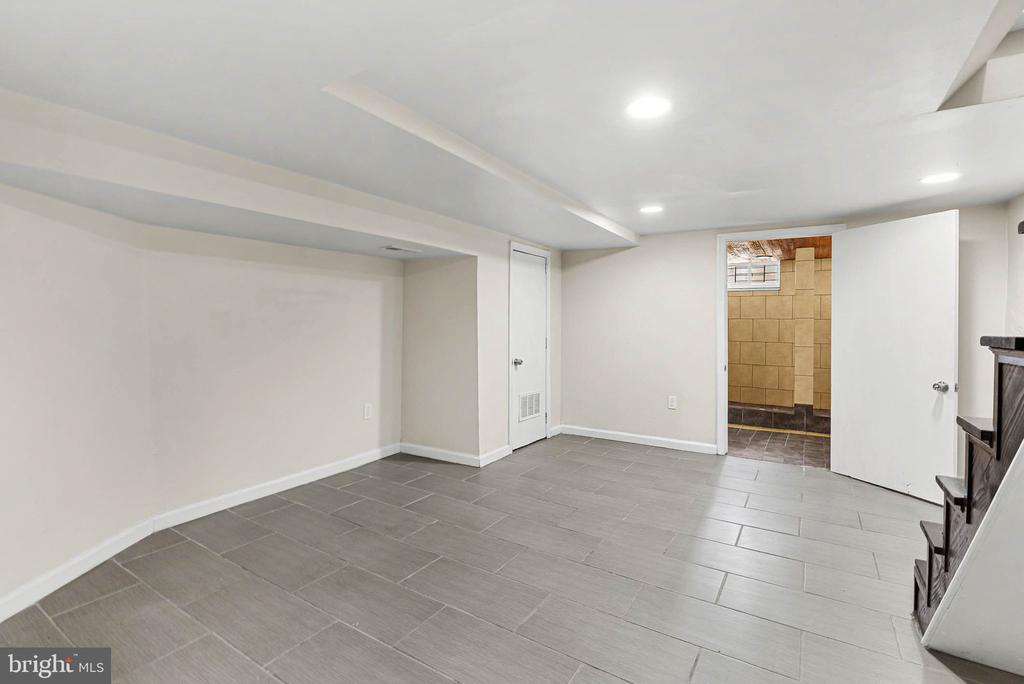 1107 BRANDYWINE STREET