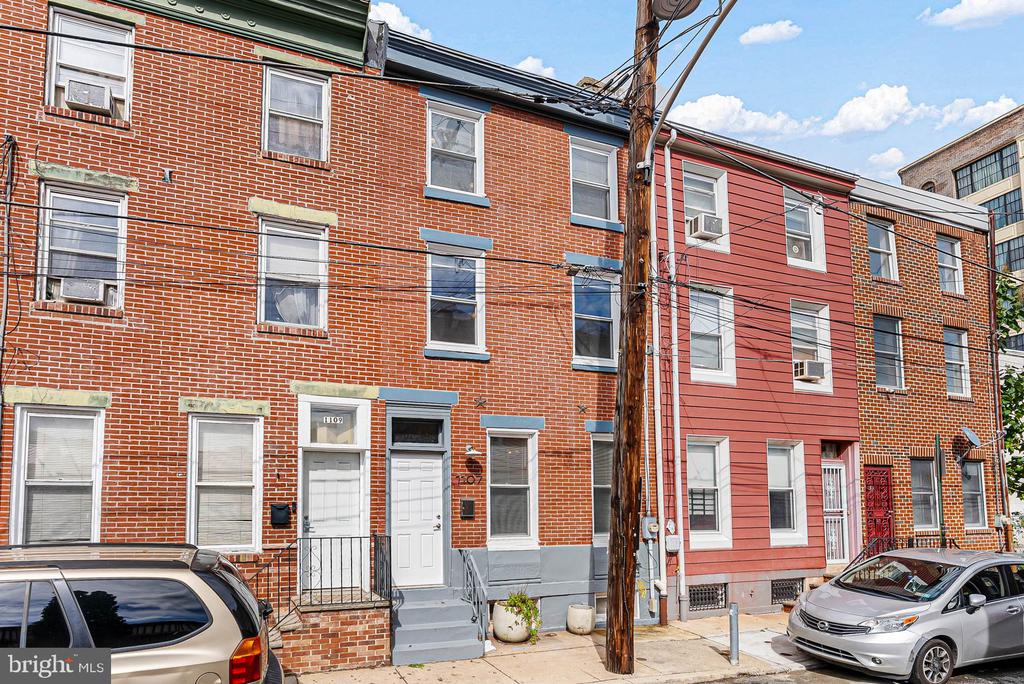 1107 BRANDYWINE STREET