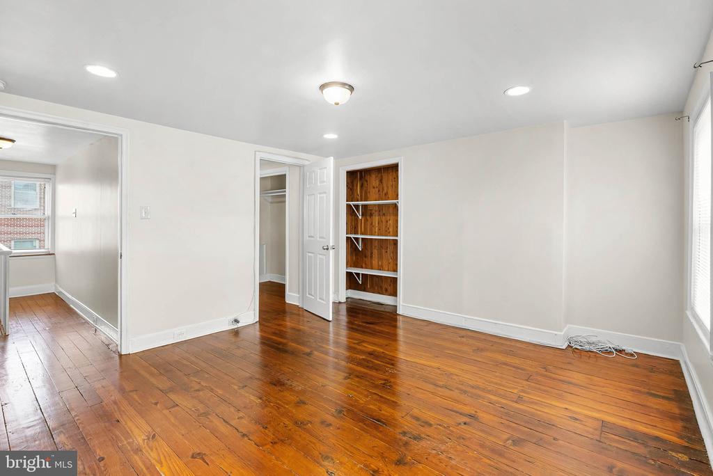 1107 BRANDYWINE STREET