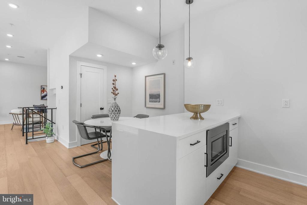 1754 WYLIE STREET Unit: 1
