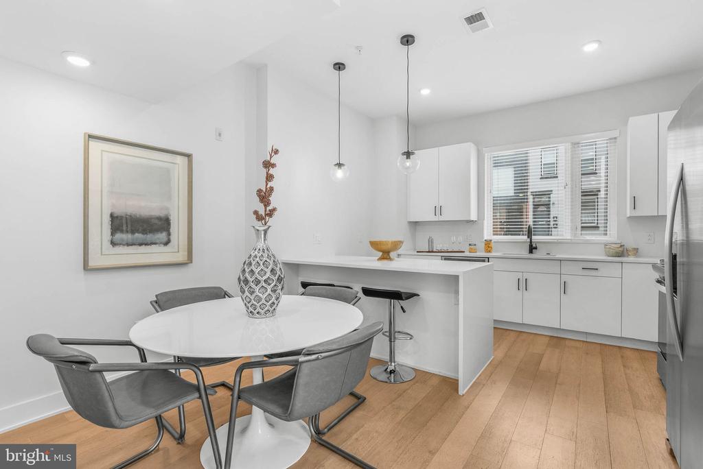 1754 WYLIE STREET Unit: 1