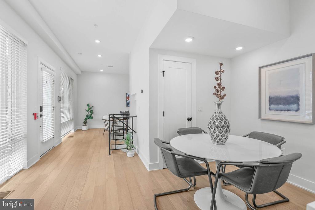 1754 WYLIE STREET Unit: 1