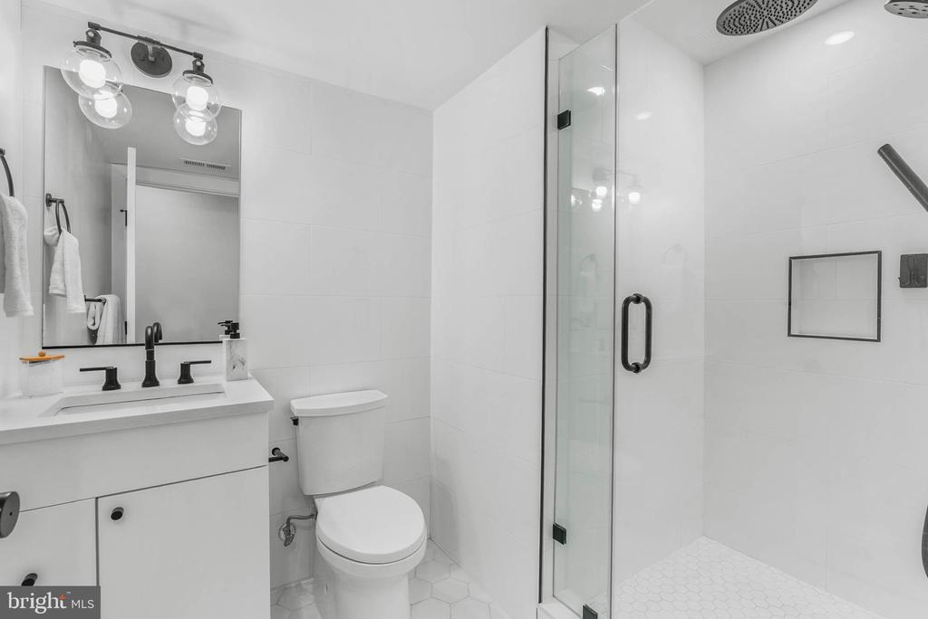 1754 WYLIE STREET Unit: 1