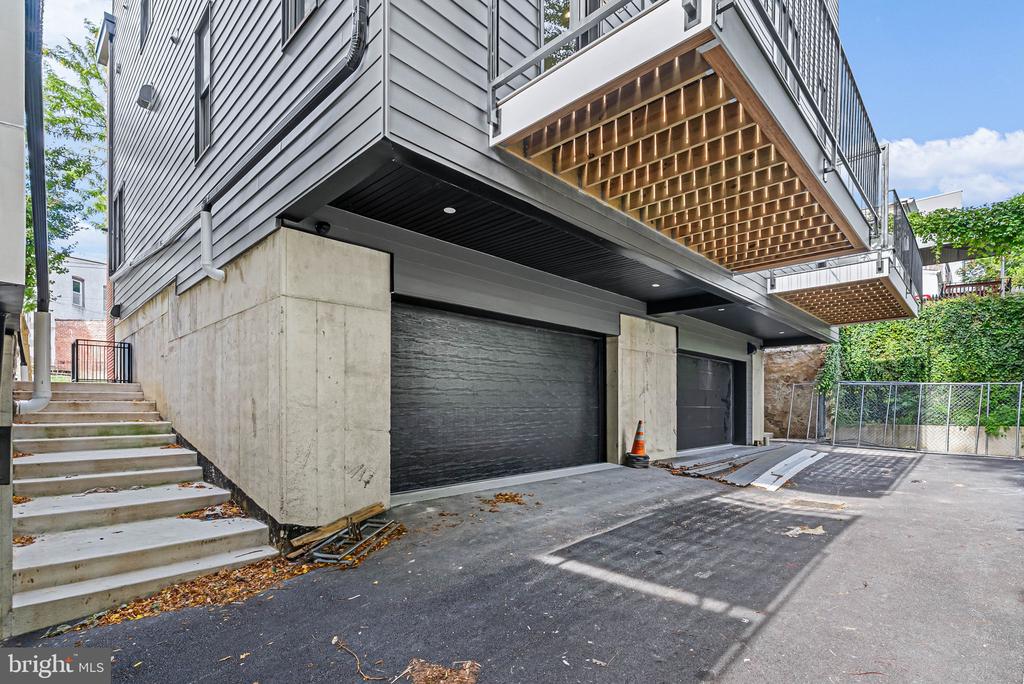 210 KALOS STREET