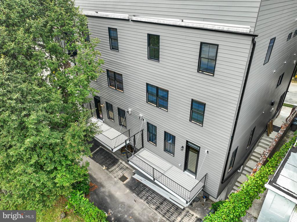 210 KALOS STREET