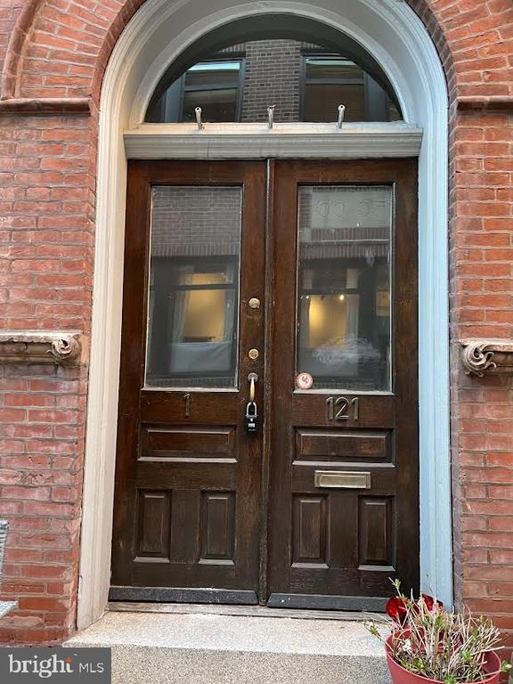 121-123 CUTHBERT STREET