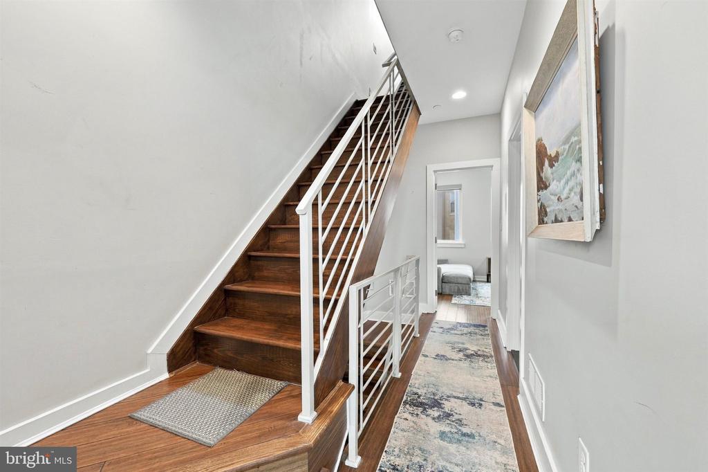 624 PIERCE STREET