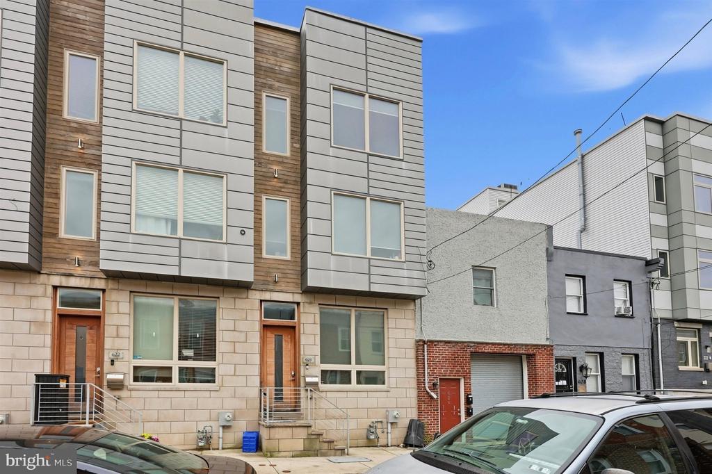 624 PIERCE STREET