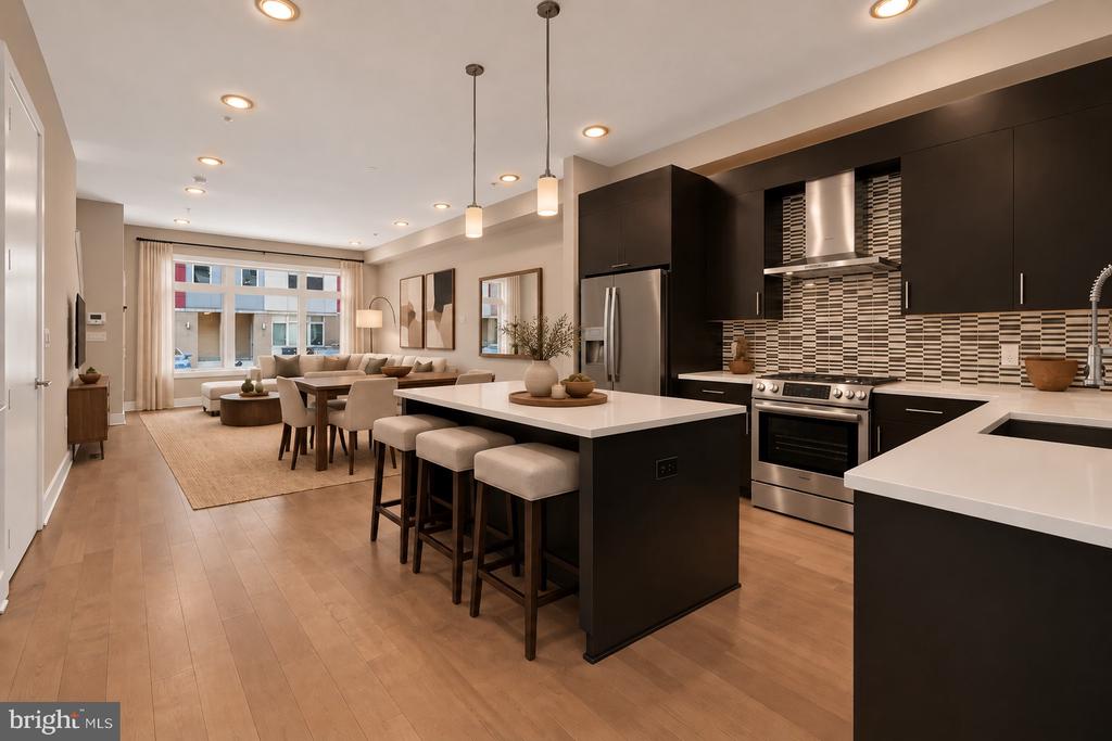 845 N ORIANNA STREET Unit: 8
