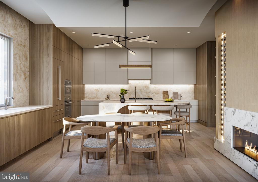912 S FRONT STREET Unit: B