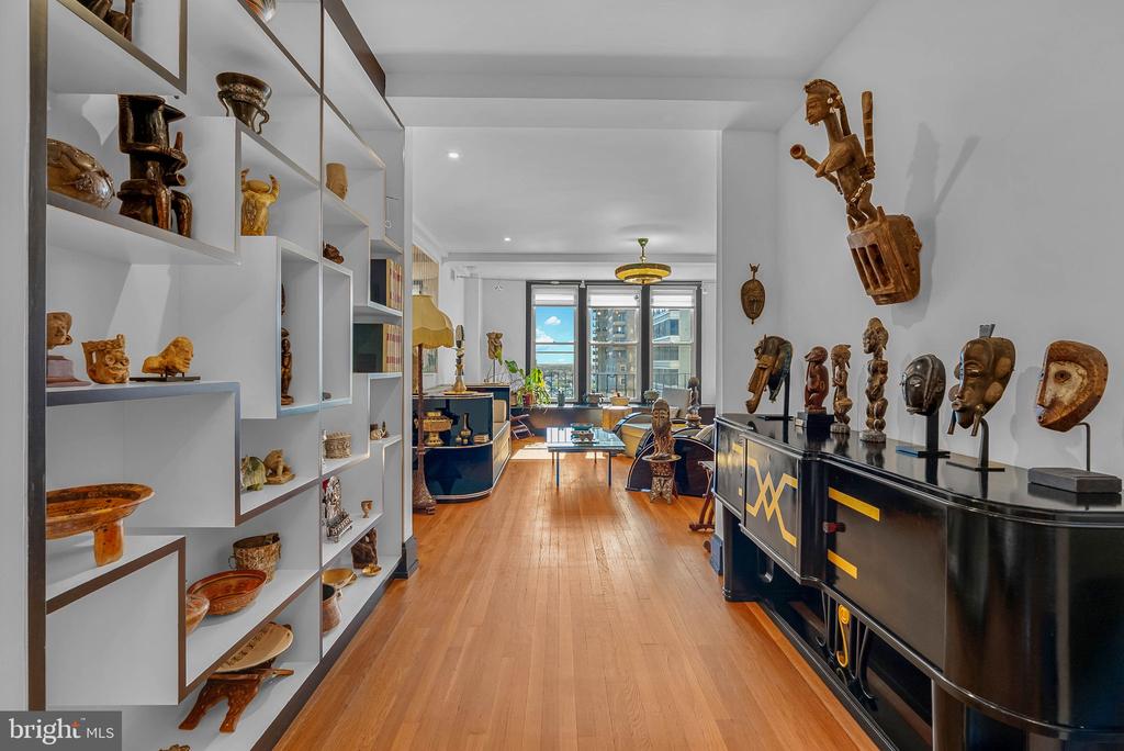 1901 WALNUT STREET Unit: 15A