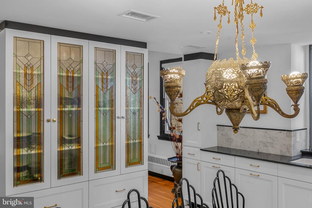 1901 WALNUT STREET Unit: 15A