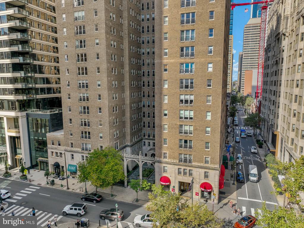 1901 WALNUT STREET Unit: 15A