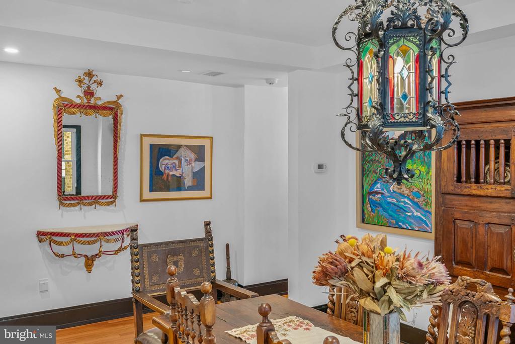 1901 WALNUT STREET Unit: 15A