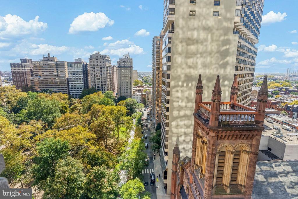 1901 WALNUT STREET Unit: 15A