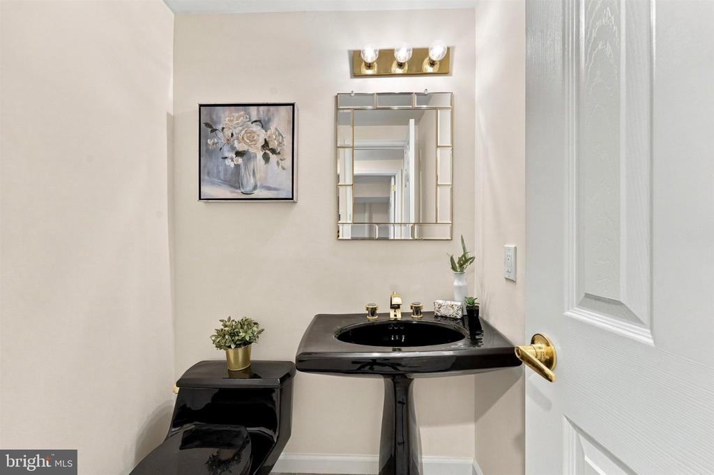 223 N 23RD STREET