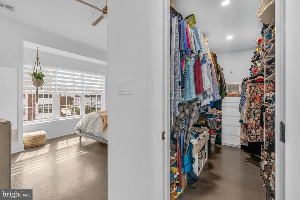 502 KINGSLEY COURT