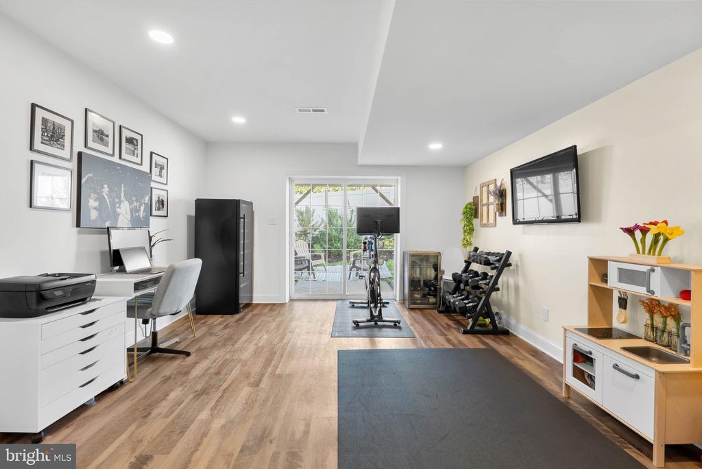 502 KINGSLEY COURT