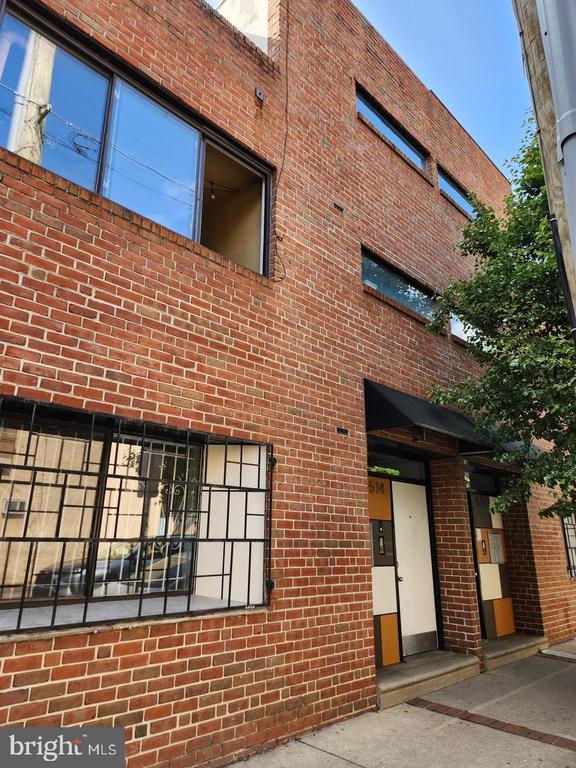 514 S 12TH STREET Unit: B