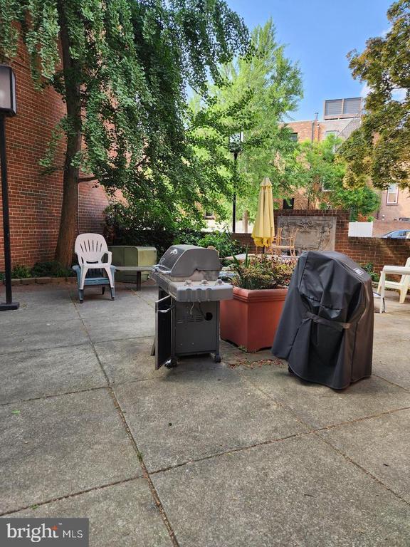 514 S 12TH STREET Unit: B