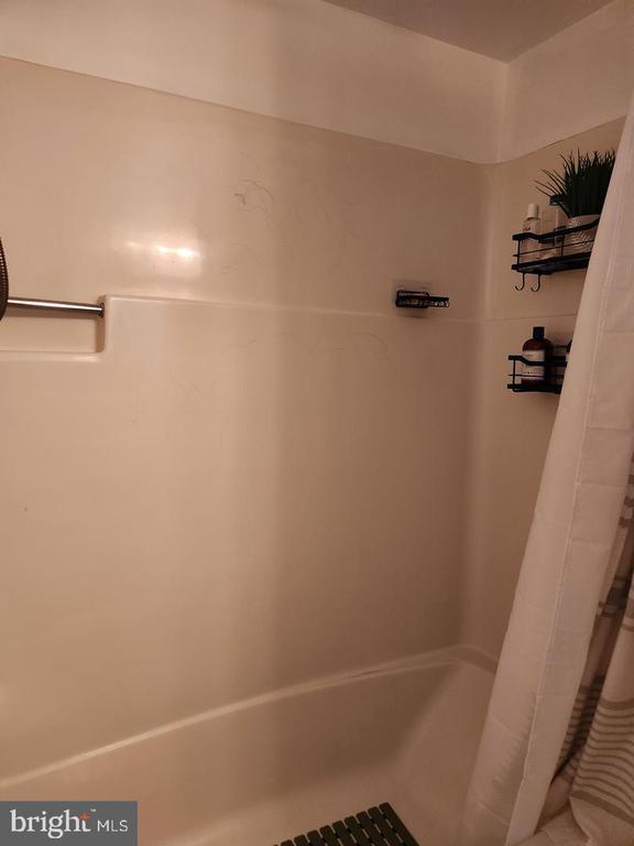 514 S 12TH STREET Unit: B