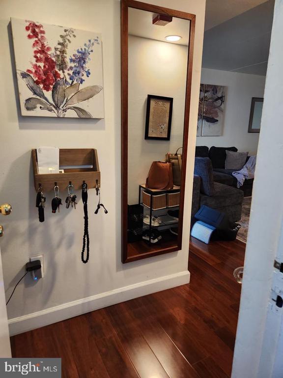 514 S 12TH STREET Unit: B