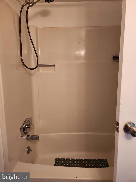 514 S 12TH STREET Unit: B