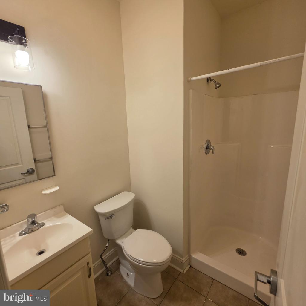 1951 N GRATZ STREET Unit: 2