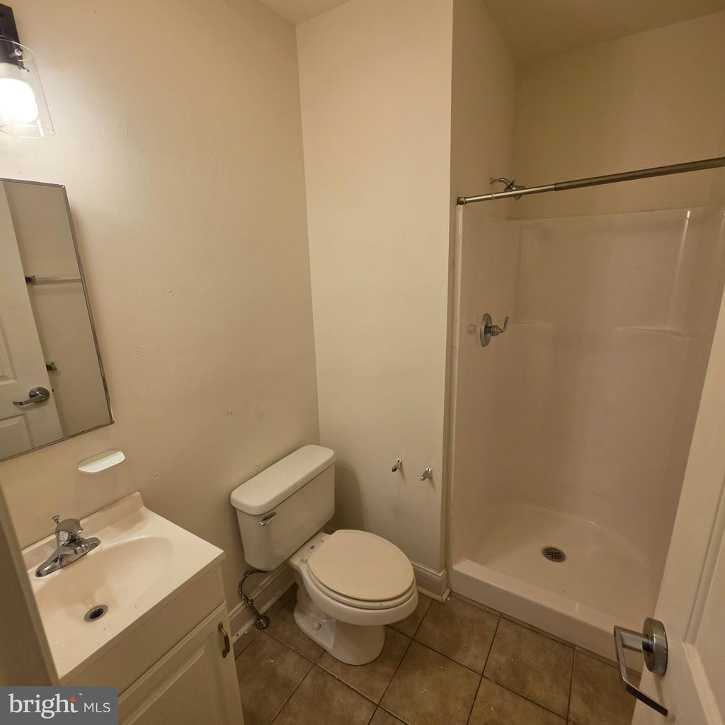 1951 N GRATZ STREET Unit: 2