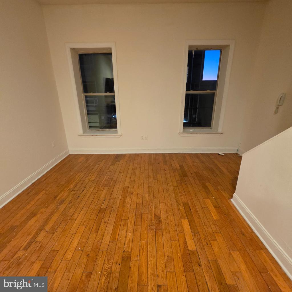 1951 N GRATZ STREET Unit: 2