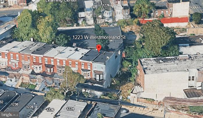 1223 W WESTMORELAND STREET