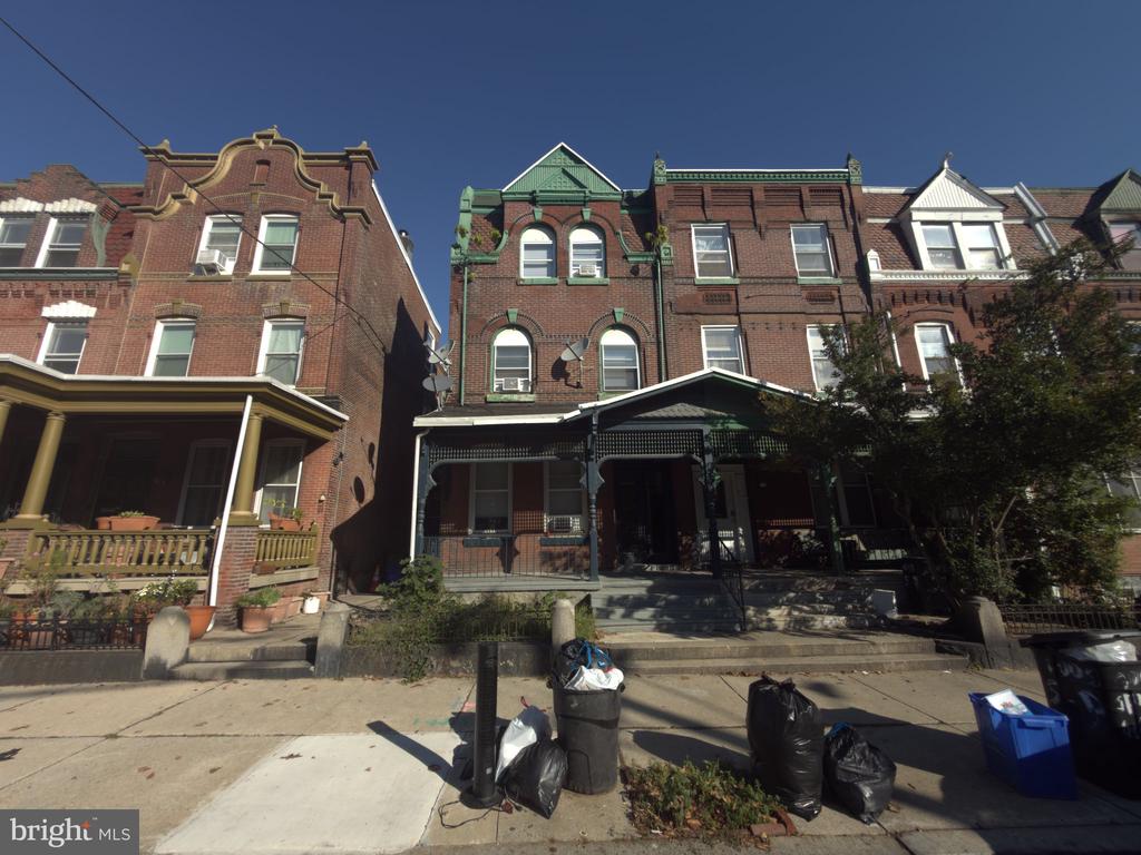 4011 SPRING GARDEN STREET