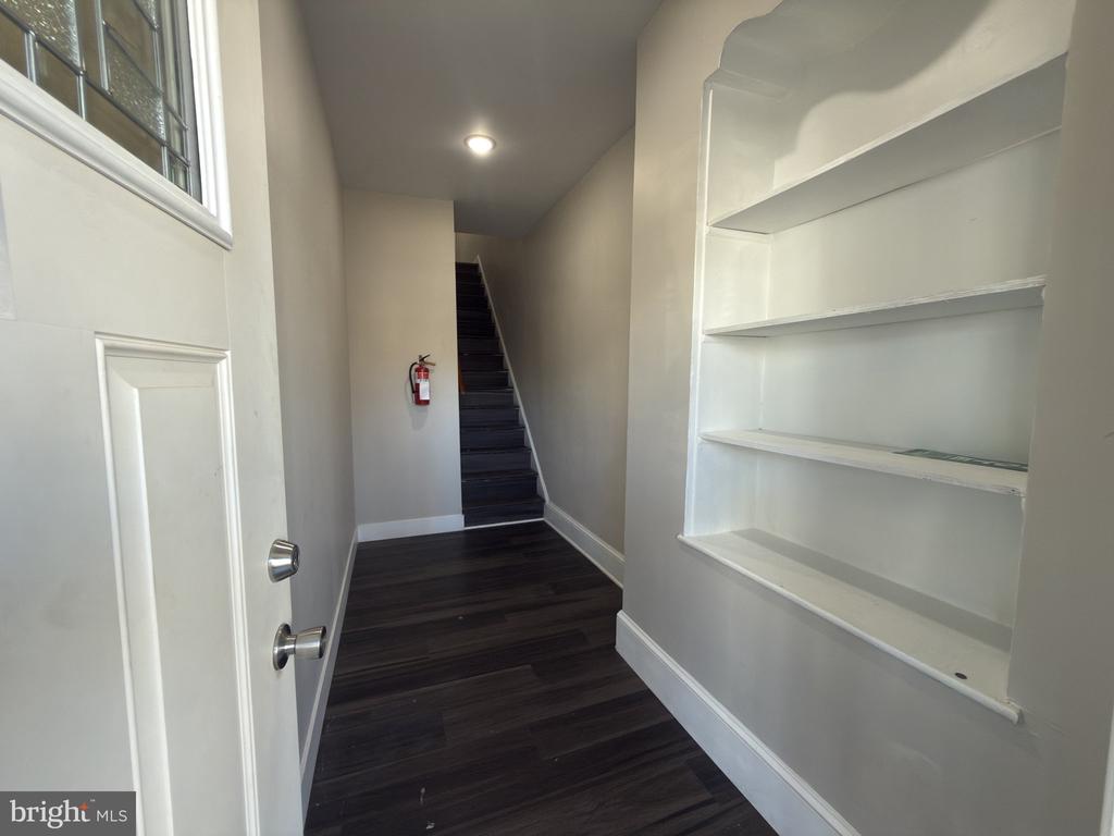 6038 LOCUST STREET
