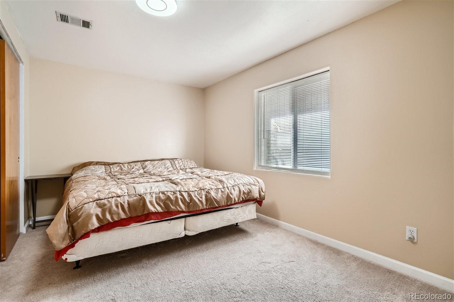 5856 S Danube Circle