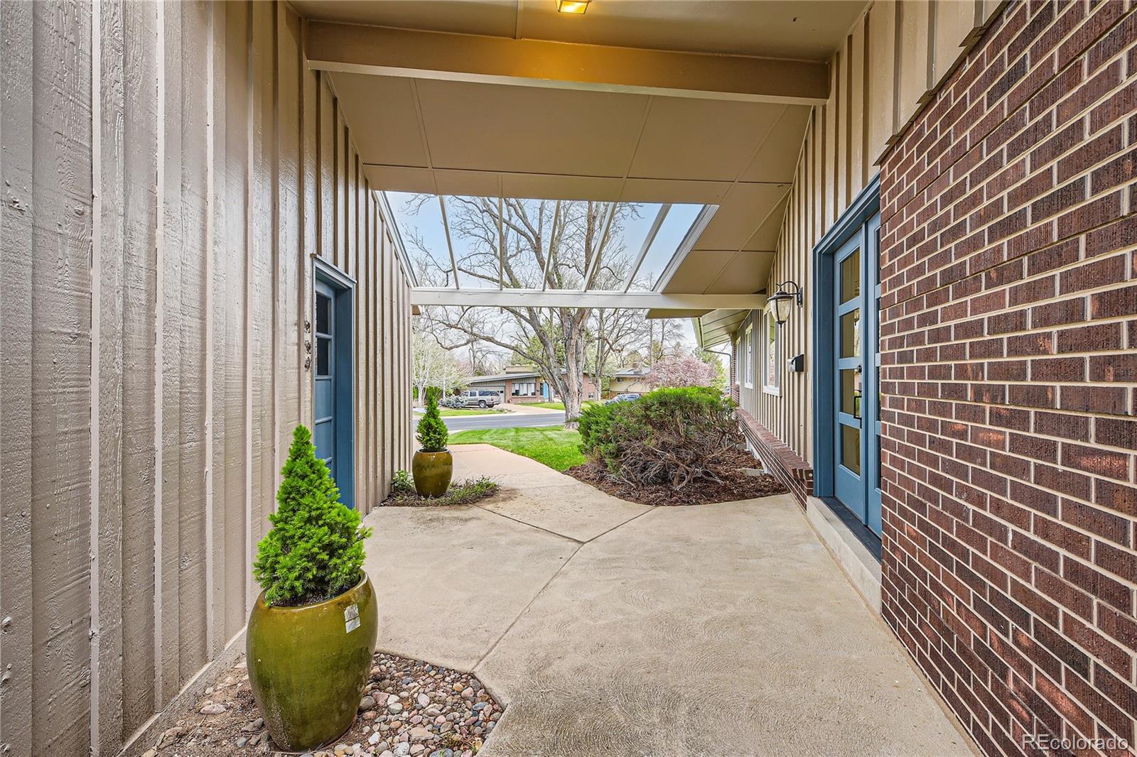 5430 W Plymouth Drive