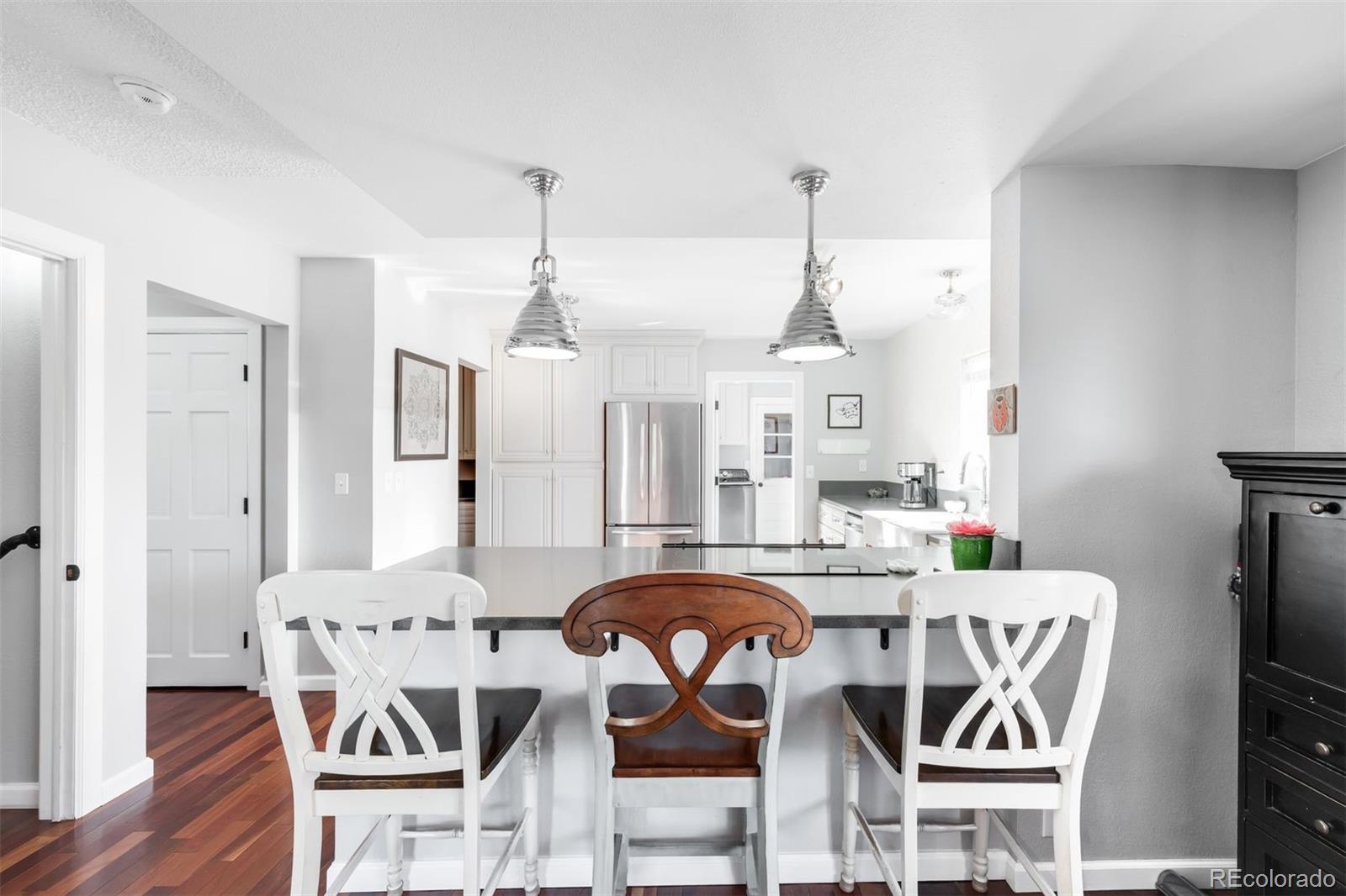 3046 Cottonwood Avenue