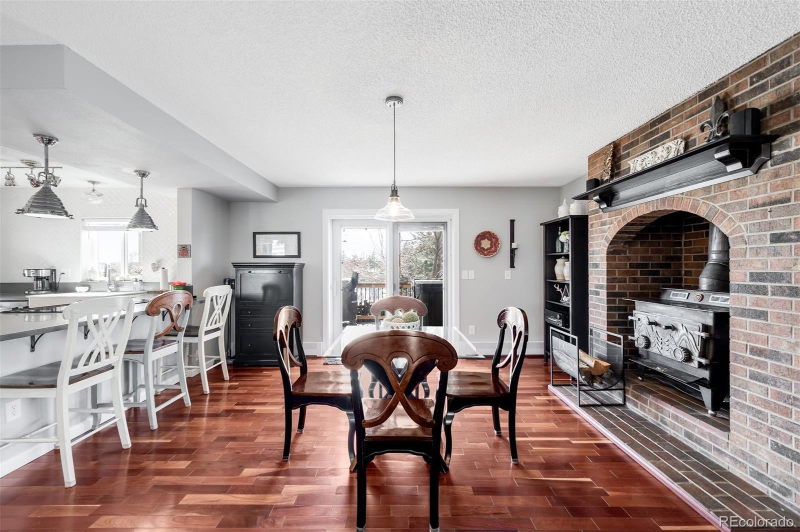 3046 Cottonwood Avenue